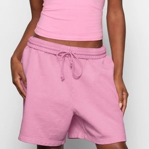 SKIMS BOYFRIEND FLEECE SHORT